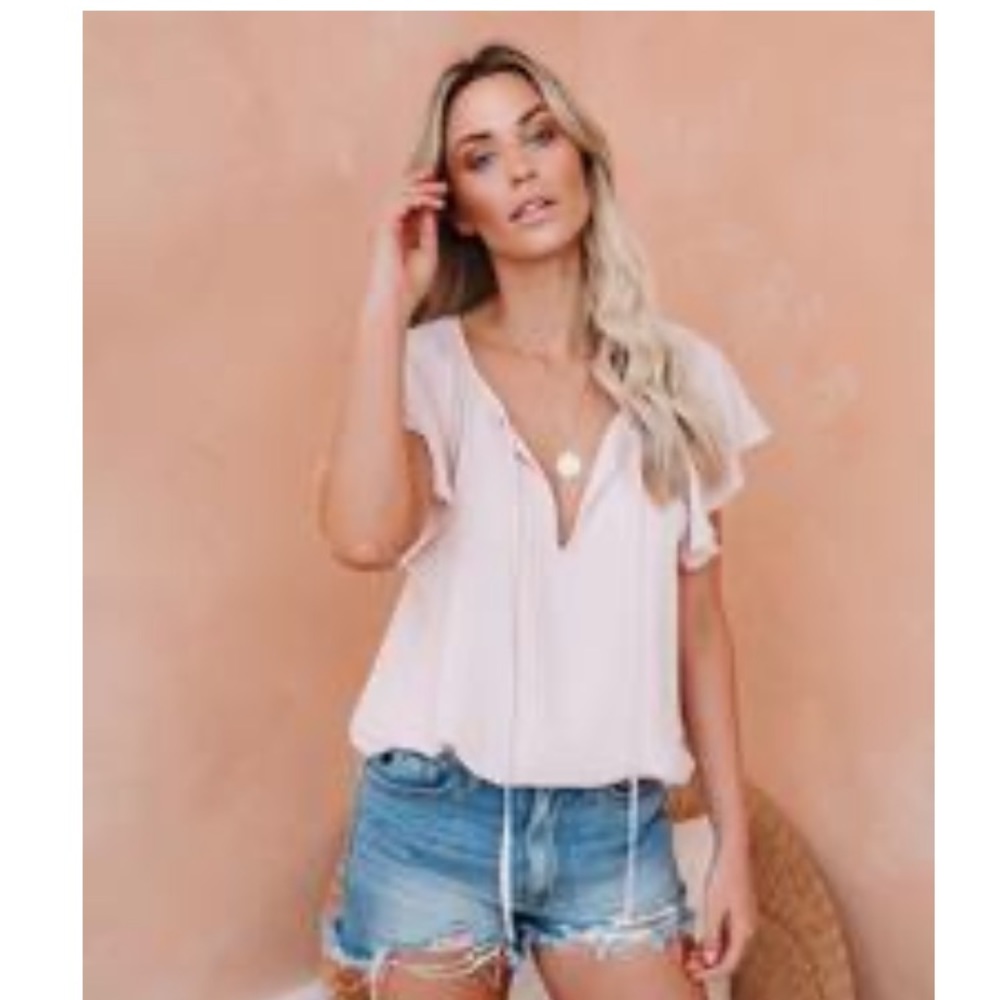 VICI All a Flutter tie top Small